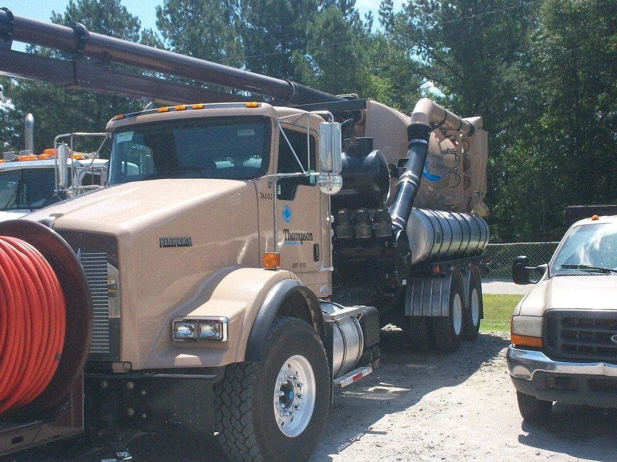 Pneumatic & HydroVacuum Excavation Thompson Industrial Services